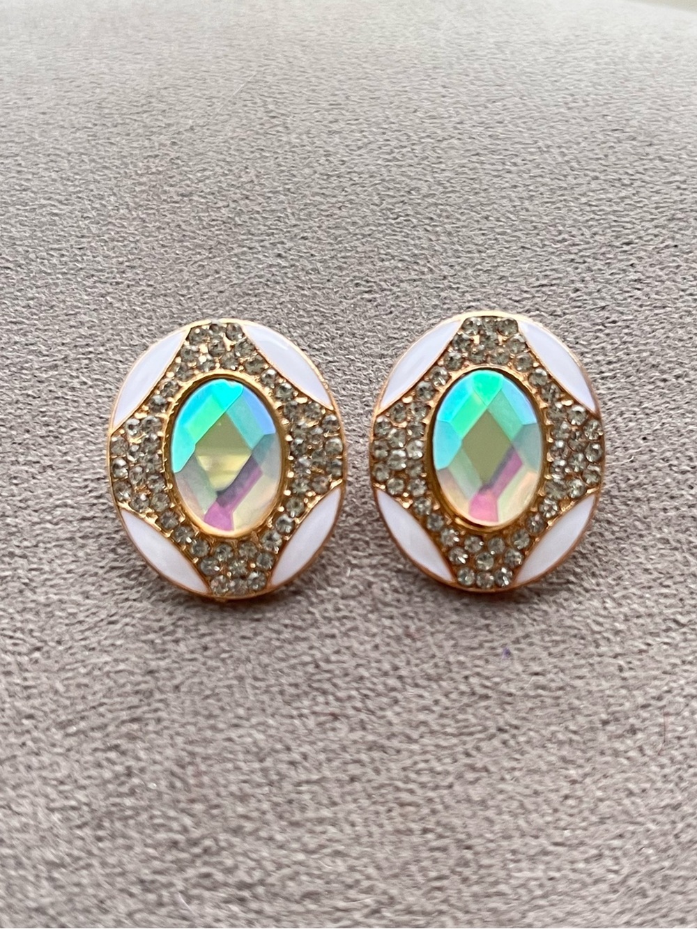 Gold Tone White Enamel Iridescent Crystal Vintage Style Oval Stud Earrings
